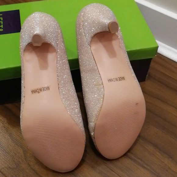 (3/$40) Brand new sparkly nude stilettos by Left & Roght - Picture 3 of 6